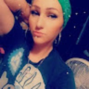 Meet your Posher, Marissa